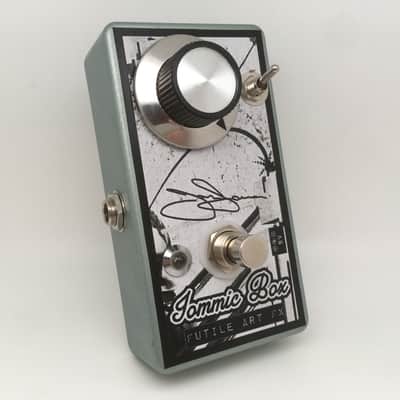 Futile Art FX 📦 Iommic Box Germanium Preamp Mid-Gain Full-Range Modified Treble Booster w. NOS USSR PNP Ge Transistor Russian Full-Range Rangemaster image 3