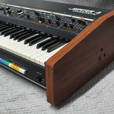 Roland Jupiter-4 ✅MIDI upgrade optional ✅ Legendary early Compunicator Synth ✅ Raw & Screaming 70s Analog Power ✅ Fully Checked & Cleaned ✅ Iconic Thick Chorus Engine ✅ Worldwide Shipping - Roland Jupiter 4 image 14