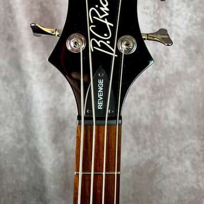 B.C. Rich Warlock Revenge  2001 - Black w/Coffin Case image 3