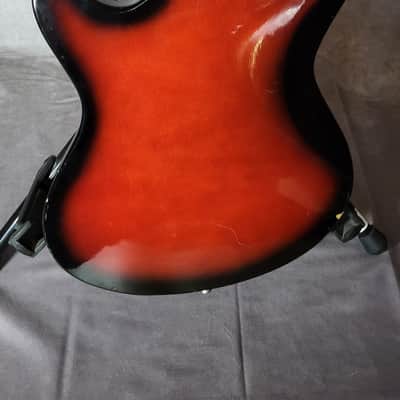 Rare 1960s Japanese Vintage Electric Guitar – Original Condition & Ready to Play! image 4