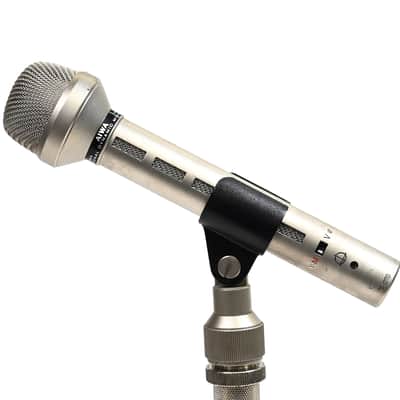 Aiwa DM-68A Vintage Uni-Directional Dynamic Microphones SN: A1070 image 1