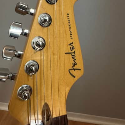 Fender American Deluxe Fat Stratocaster HSS with Rosewood Fretboard 1999 - 2003 3-Color Sunburst image 9