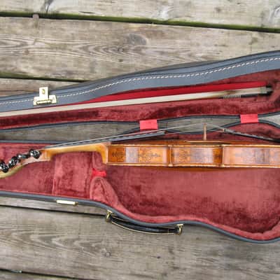 Hardanger Fiddle violin, Hardingfele + Albert Nurnberger Bow  1918 amber image 9