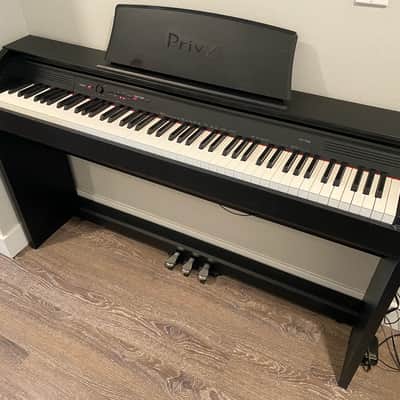 Casio PX-750 Privia 88-Key Digital Piano 2010s - Black