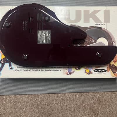 Suzuki QC-1 QChord 1999 - Red image 5