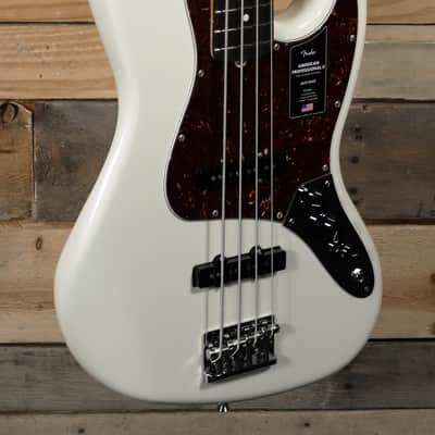 Fender American  Professional II Jazz Bass Olympic White w/ Case & Rosewood Fretboard image 1