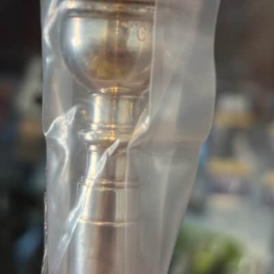 Holton ST550 Trumpet image 10