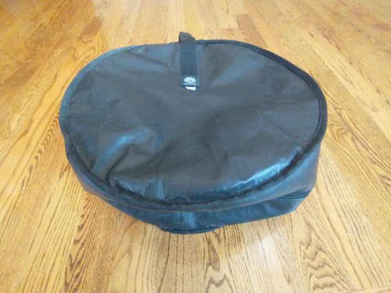 Kaces Snare drum case fits 6.5 x 14 inch drums clean condition image 1