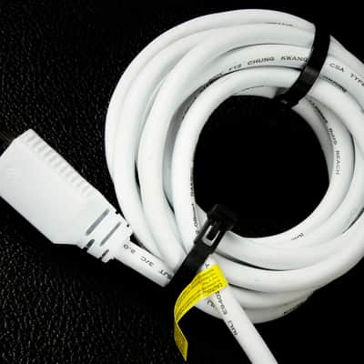 Tripp-Lite IS1000HG 2019-2020 Isolation Transformer - White image 6