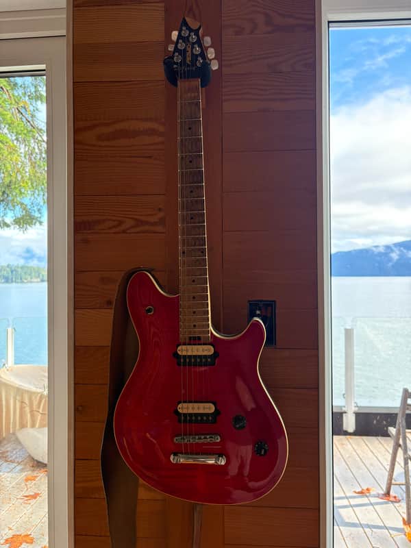 Peavey Wolfgang 90s? - Red Original case included image 1
