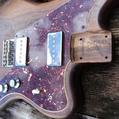 Warmoth Jazzmaster Body HH Walnut image 2