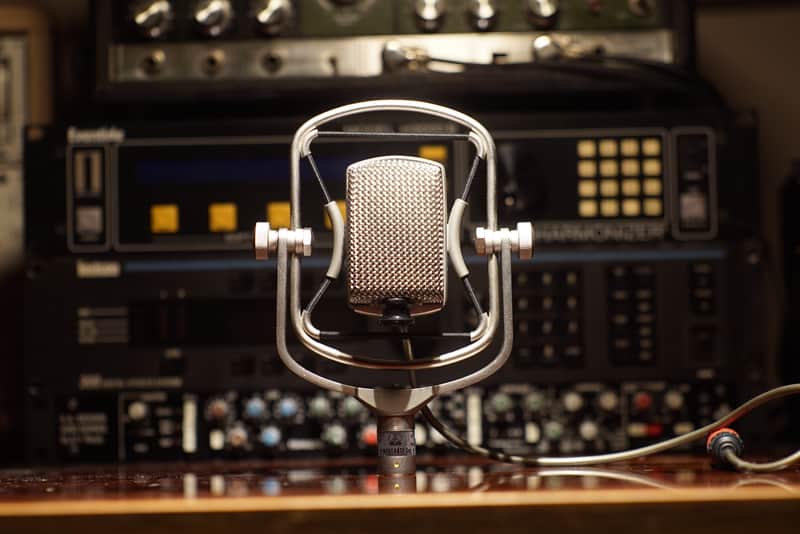 vintage AKG D 25 image 1