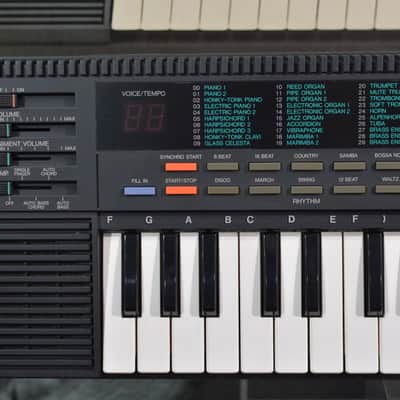 Yamaha Portasound PSS-170 Mini Synthesizer Keyboard Vintage 1987 w Original Box & FAST Same Day Shipping image 2