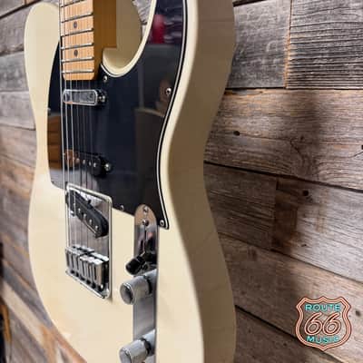 2016 Fender Deluxe Nashville Telecaster White Blonde Electric Guitar image 3