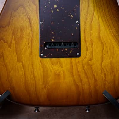 TOM ANDERSON USA Hollow Drop T Classic Quilt "Tobacco Fade + Rosewood" (2012) image 20