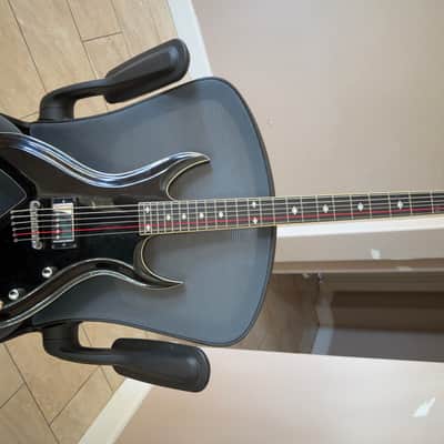 B.C. Rich Bich Bass VI 30’ Scale image 1
