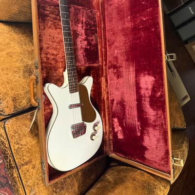 Danelectro 6026 DC-2 Deluxe Double Pickup Shorthorn 1960’s - White image 12
