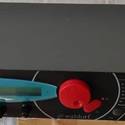 Waldorf Microwave II Rackmount Wavetable Synthesizer 1997 - Black image 3