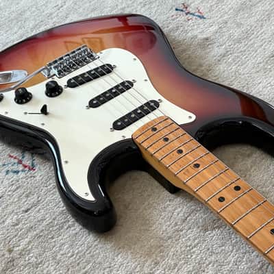 Fernandes FST-60 Burny Custom '75 Vintage MIJ Stratocaster Type Electric Guitar Made in Japan image 5