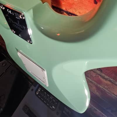 Fender American Pro Stratocaster 2019 - Sea Foam Green image 13