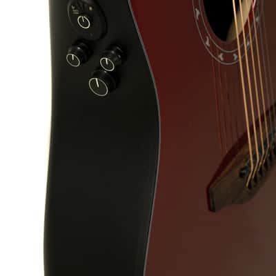 Ovation 1516VRM Ultra Series Solid Spruce Top Mid-depth Lyrachord Body 6-String Acoustic Electric Guitar w/Soft Case image 8