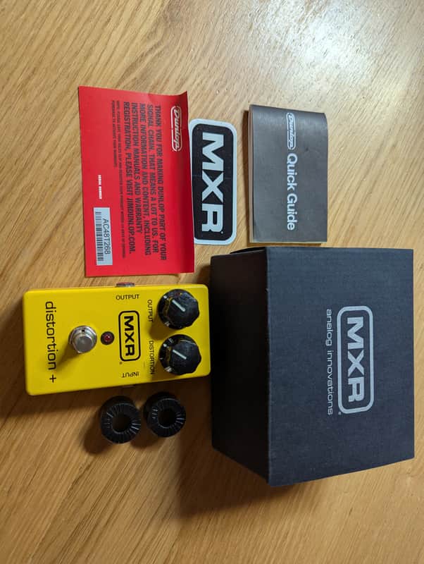 MXR M104 Distortion + 1995 - Present - Yellow image 1