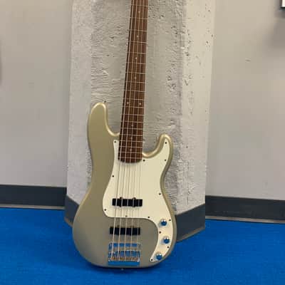 Squier Vintage Modified Precision Bass V image 1