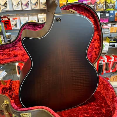 *DEMO* Taylor Builder's Edition 324ce 2020 - Tobacco Kona Burst image 4