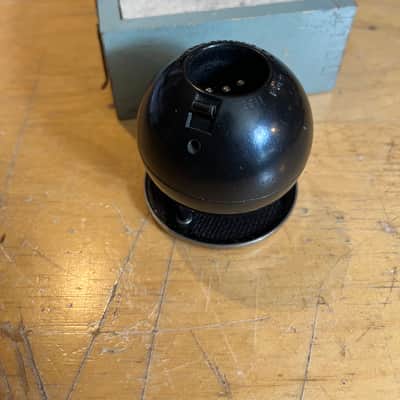 STC 4021C Ball and bisquit Mic image 3