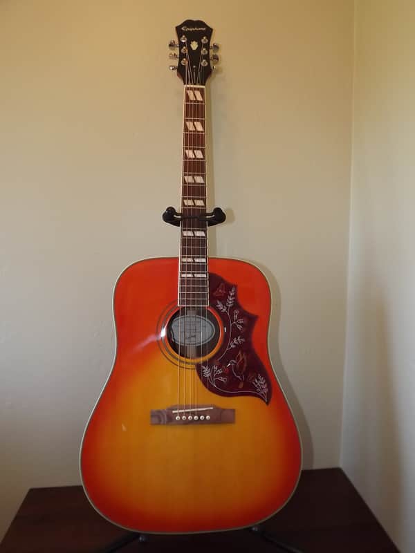 Epiphone Hummingbird Studio, MINT, 2021-2025-Cherry Sunburst image 1