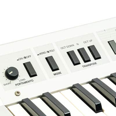 Yamaha KX5 MIDI Keyboard Controller Remote Synth with Long MIDI Cable image 6