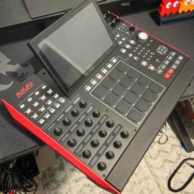Akai MPC X Standalone Sampler / Sequencer 2017 - Present - Black image 10