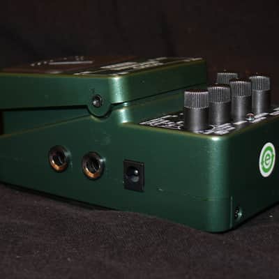 Behringer EM600 Echo Machine Delay Pedal with orig box etc image 4