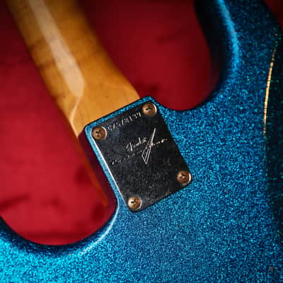 Fender USA Custom Shop 62 Flamethrower Stratocaster Relic Blue Sparkle image 6