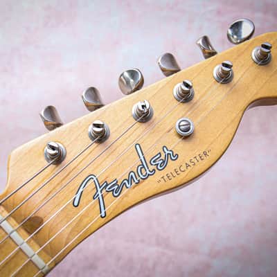 FENDER USA American 52' Vintage Reissue Telecaster "Butterscotch Blonde + Maple" (2003) image 8