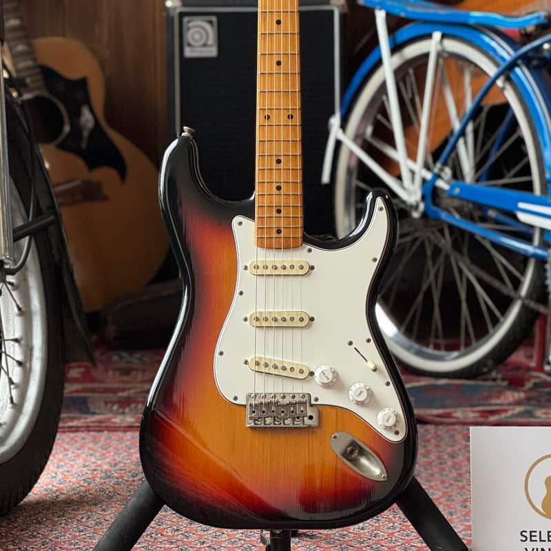 PRE-SALE: Fresher Straighter ST – 3-Tone Sunburst, Early 1980s