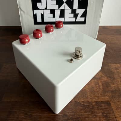 Jext Telez White Pedal V2 2017 - 2019 - White with Red Knobs image 6