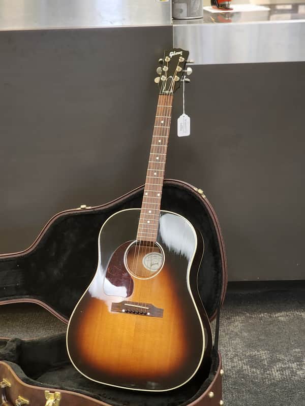 Gibson J-45 Standard 2009 - 2019 | Reverb Canada