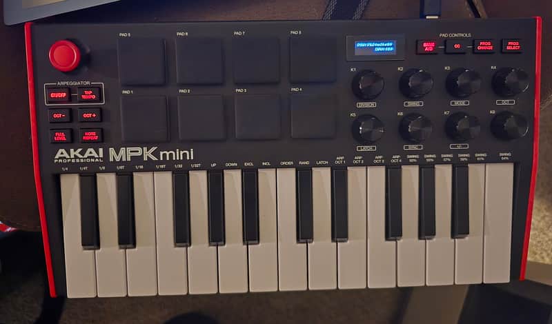 Akai MPK Mini Play MKIII Portable 25-Key MIDI Controller 2022 - Present - Black image 1