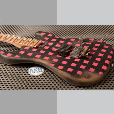 AXN™ Model Two Guitar with 81' Artwork image 9