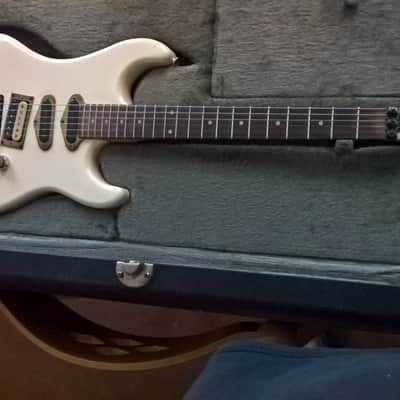 Kramer Baretta 1985 3 pickups image 2