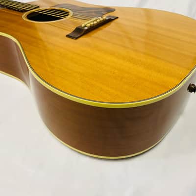 Gibson J-35 Antique Natural Electro-Acoustic Guitar, 2016 image 14