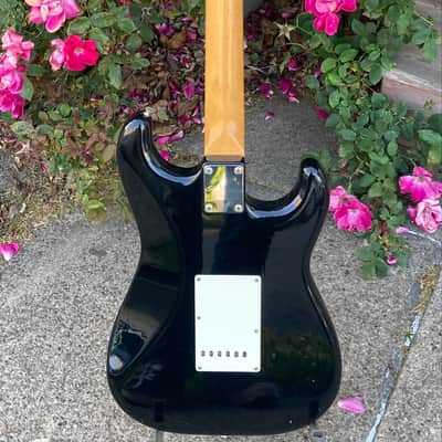 '84-'87 Squier Lefty Stratocaster ST-362 7.5 lbs MIJ image 2