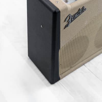 2001 Fender Two Tone Amp Custom Shop 15-Watt 1x12" / 1x10" Guitar Combo image 5