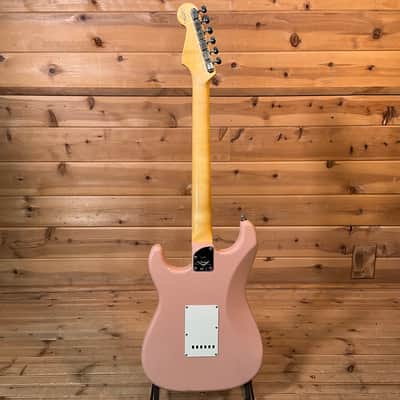 Fender Custom Shop 1965 Postmodern Stratocaster Electric Guitar - Shell Pink image 5
