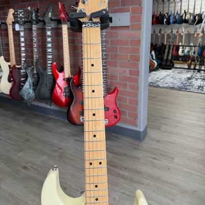 Fender Prodigy 1991 - 1993 - Arctic White image 7