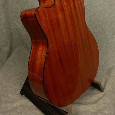 Alvarez AC60SC  Classical Acoustic/Electric Guitar with Hardshell Case image 9