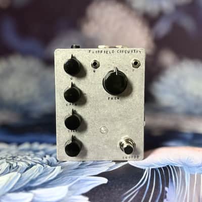 新品 未使用 Fairfield Circuitry Long Life Fairfield Circuitry Long Life - Filter, EQ, Oscillator - YouTube