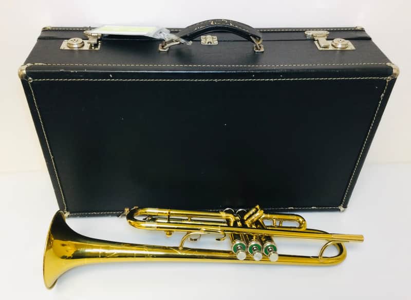 Used King Cleveland 600 Student Trumpet image 1
