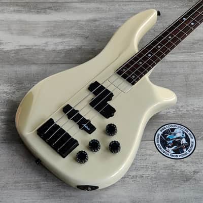 1989 Kramer Japan 4-String Ripley-Style Bass (White) image 1